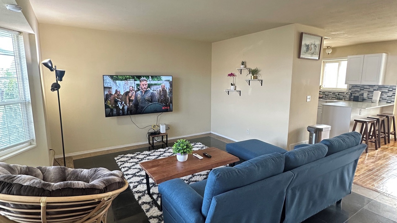 Photo of Livingroom in West Valley City