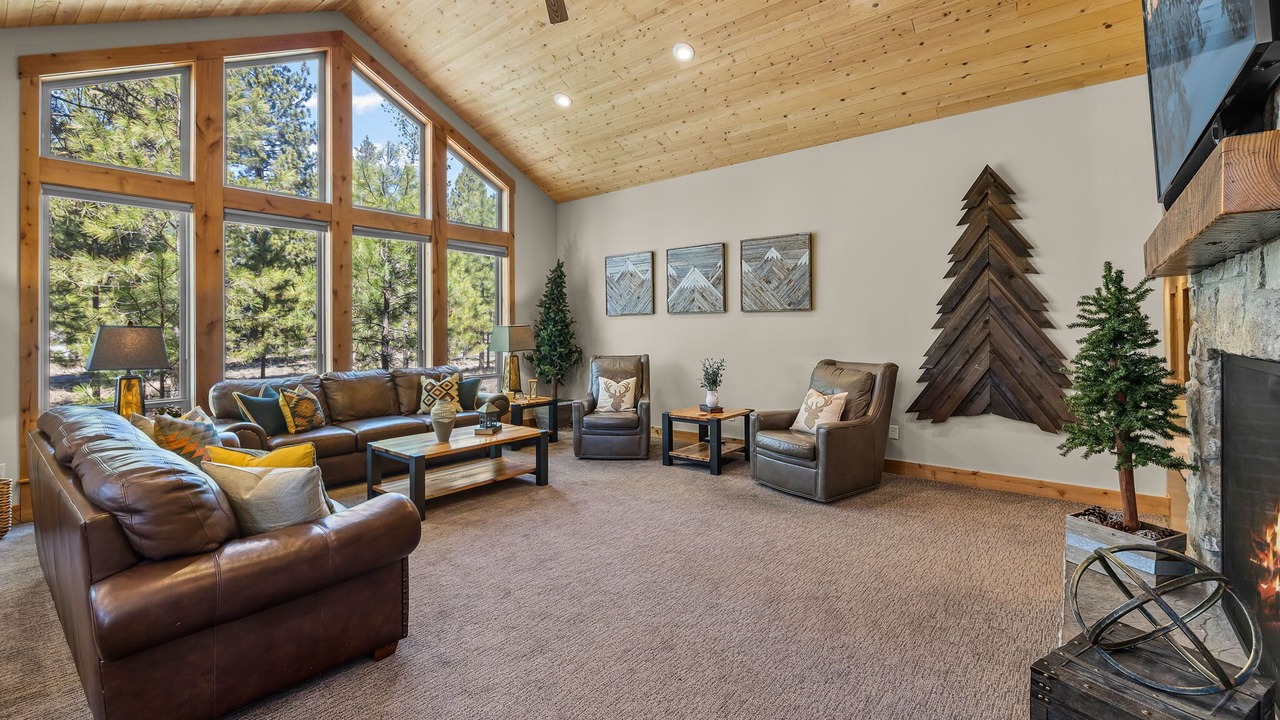Photo of Bedroom in Sunriver