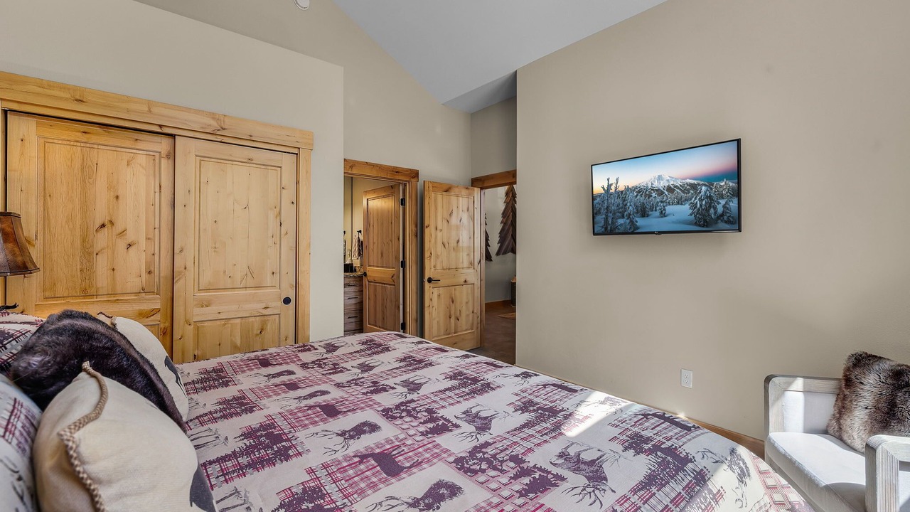 Photo of Bedroom in Sunriver