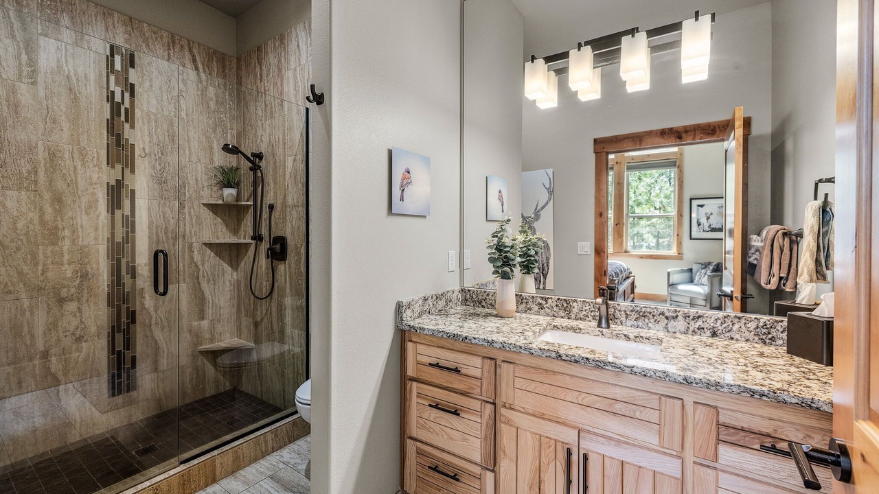 Photo of Bathroom in Sunriver