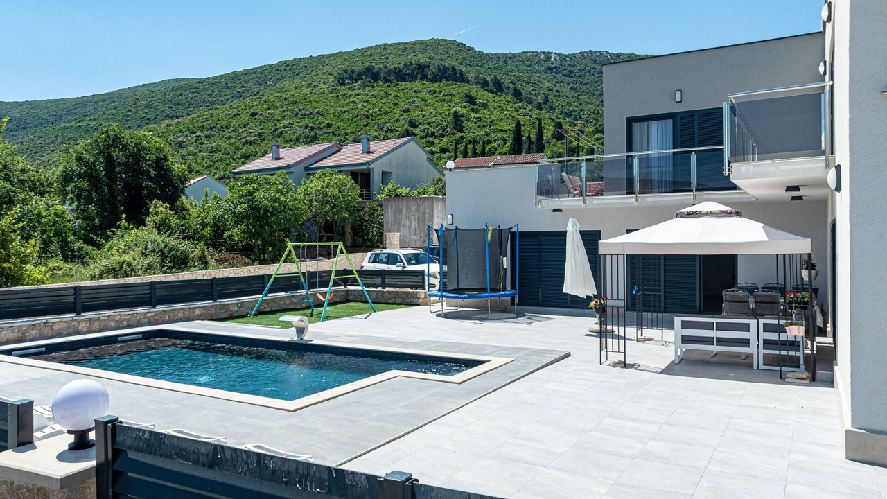 Photo of Outdoor in Ston