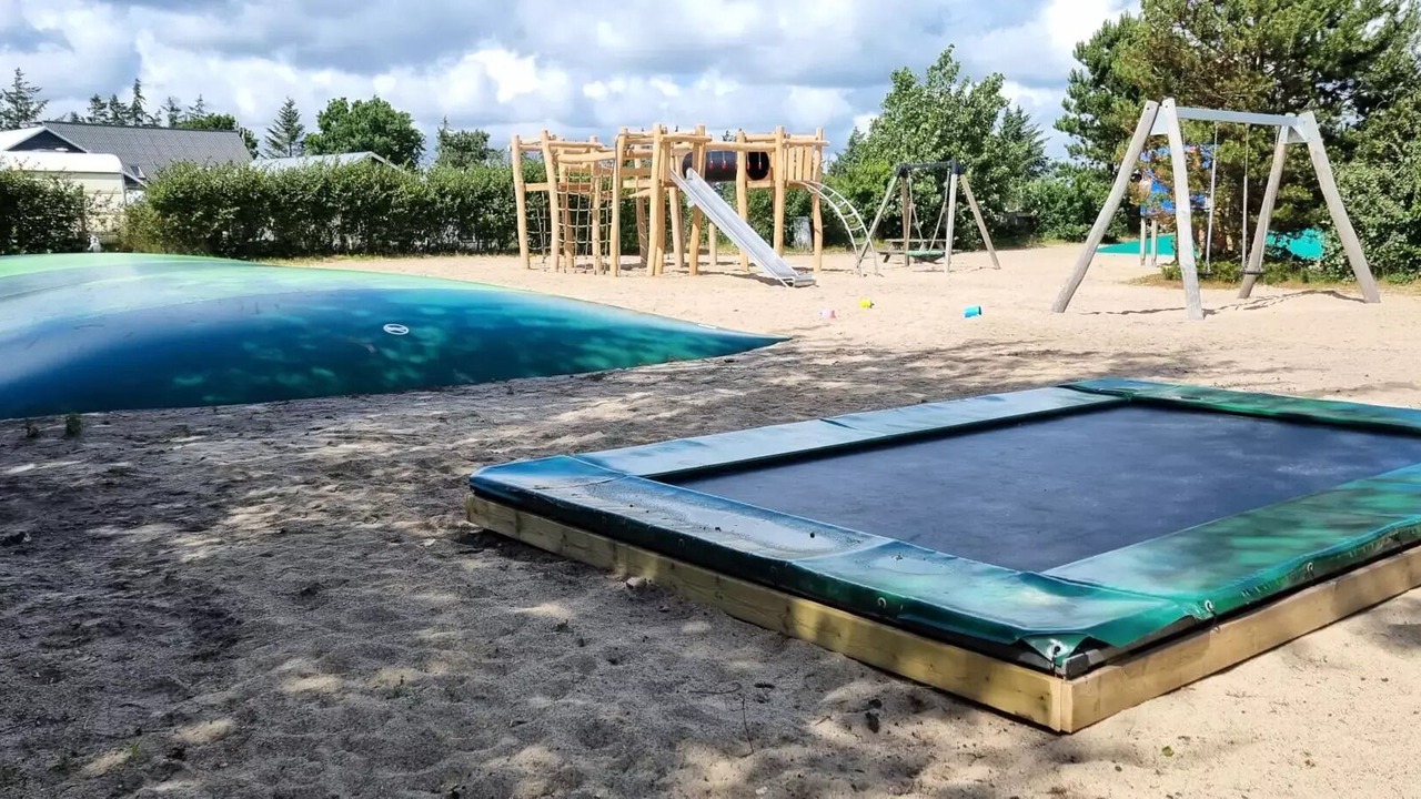 Photo of Others in Hvalpsund