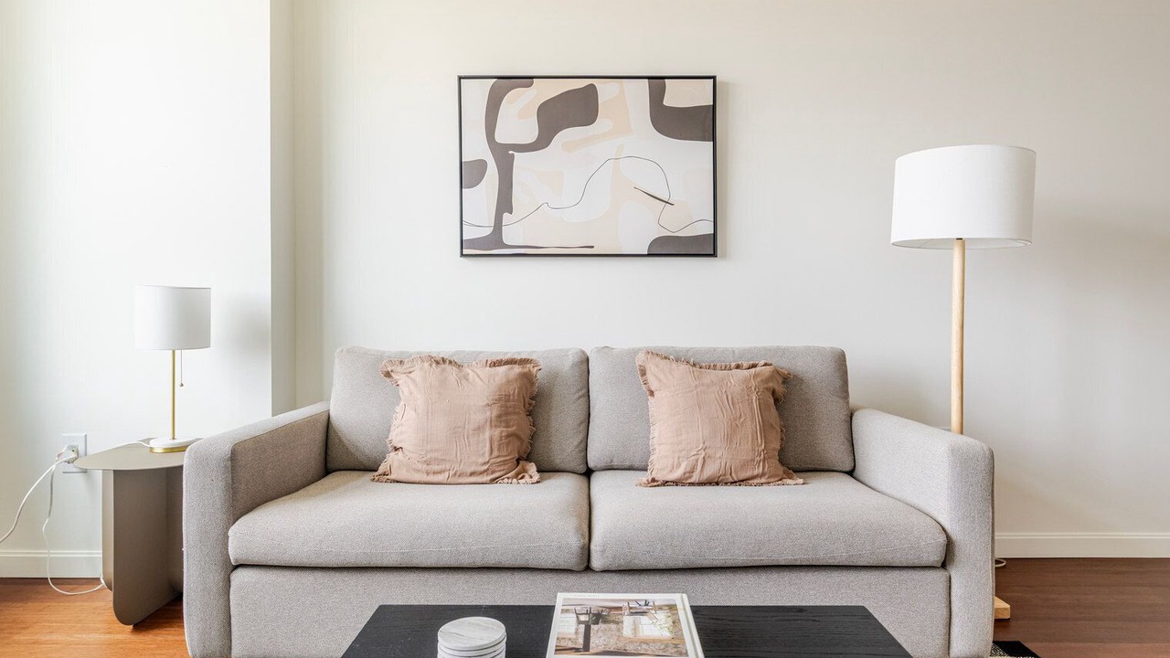 Photo of Livingroom in Cambridgeport