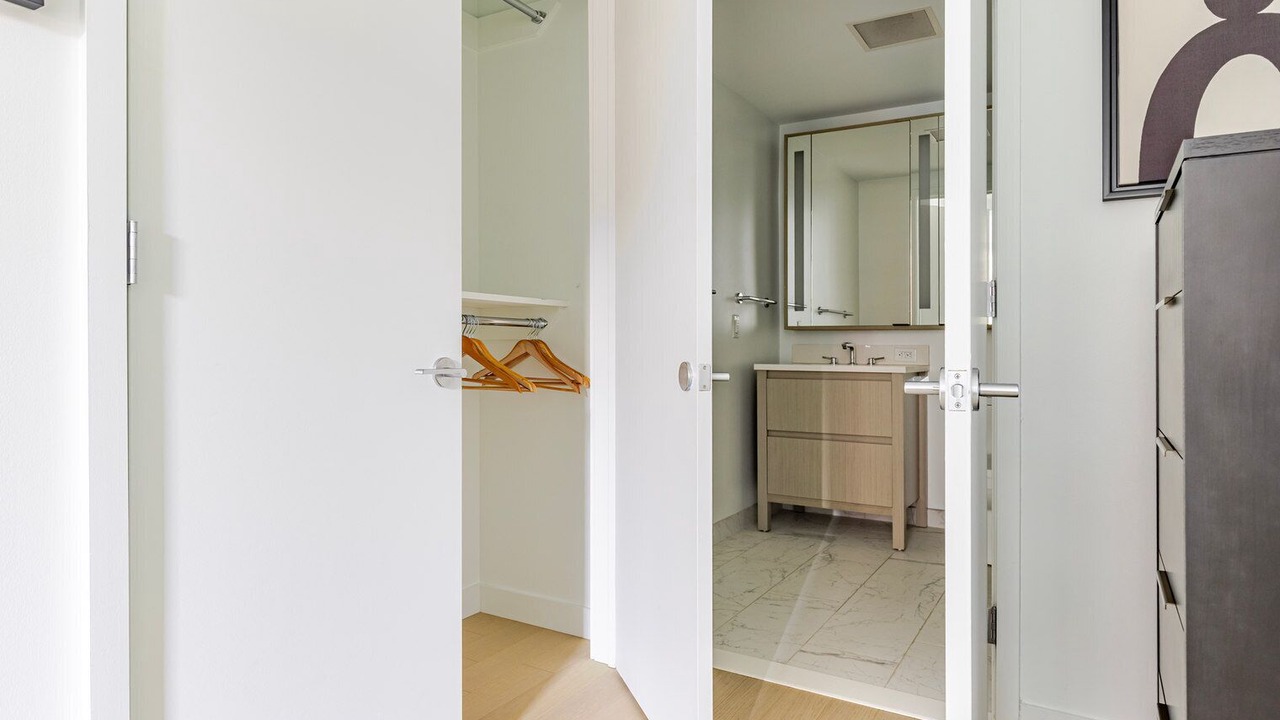 Photo of Bathroom in Shawmut