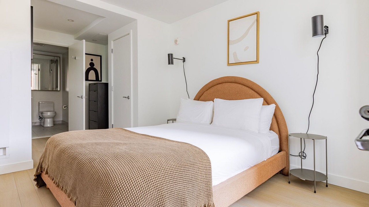 Photo of Bedroom in Shawmut