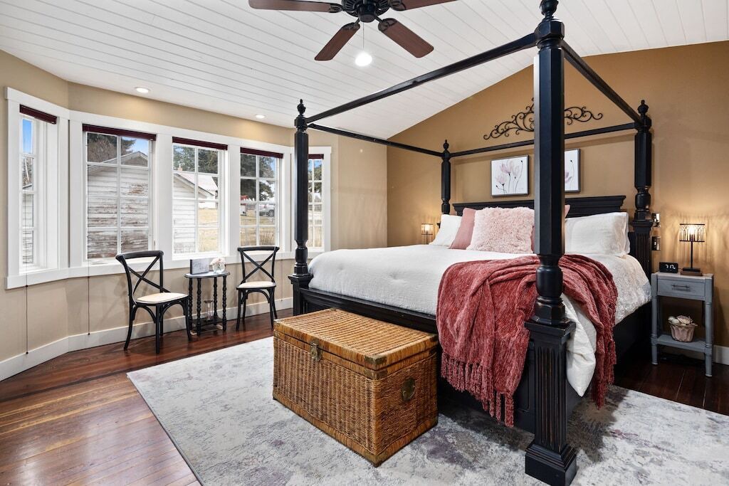 Photo of Bedroom in Bigfork