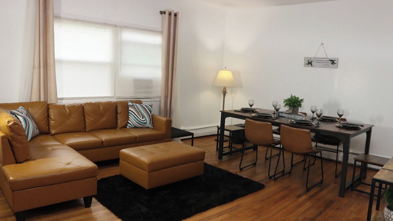 Photo of Livingroom in Kingston