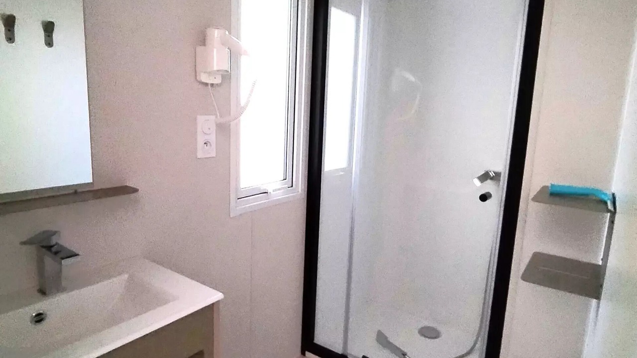 Photo of Bathroom in Chaille-les-Marais