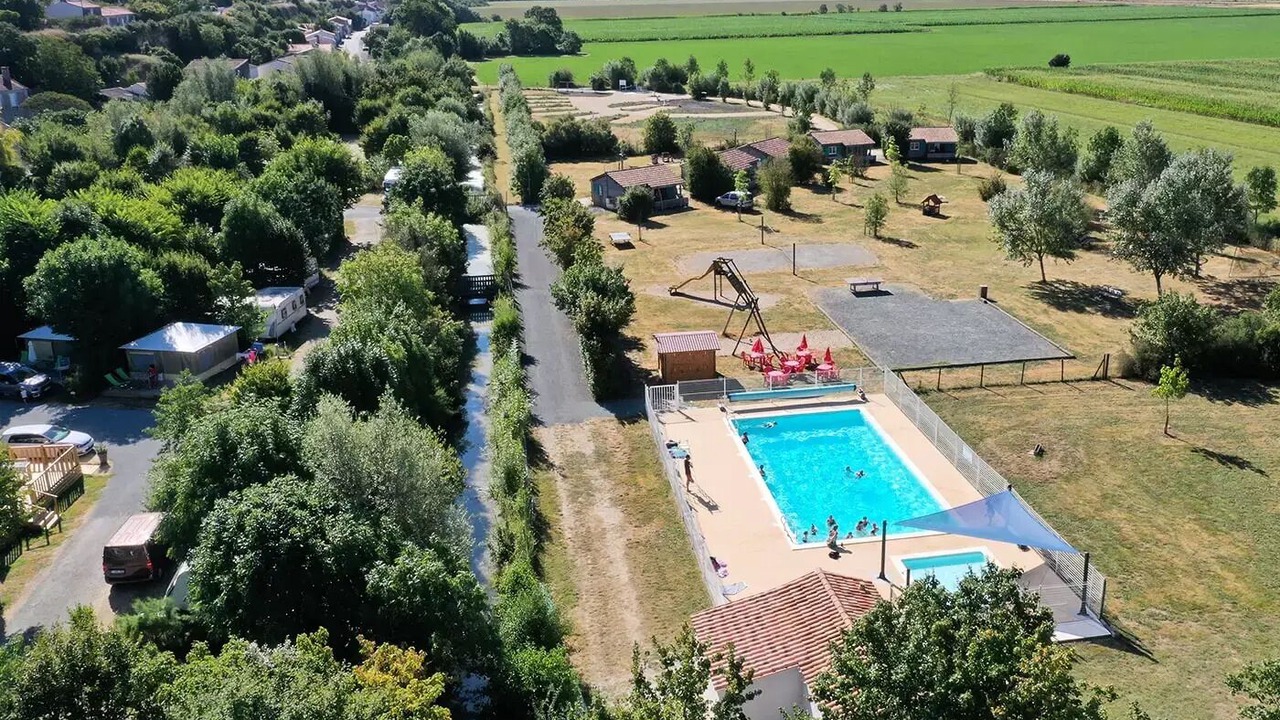 Photo of Outdoor in Chaille-les-Marais