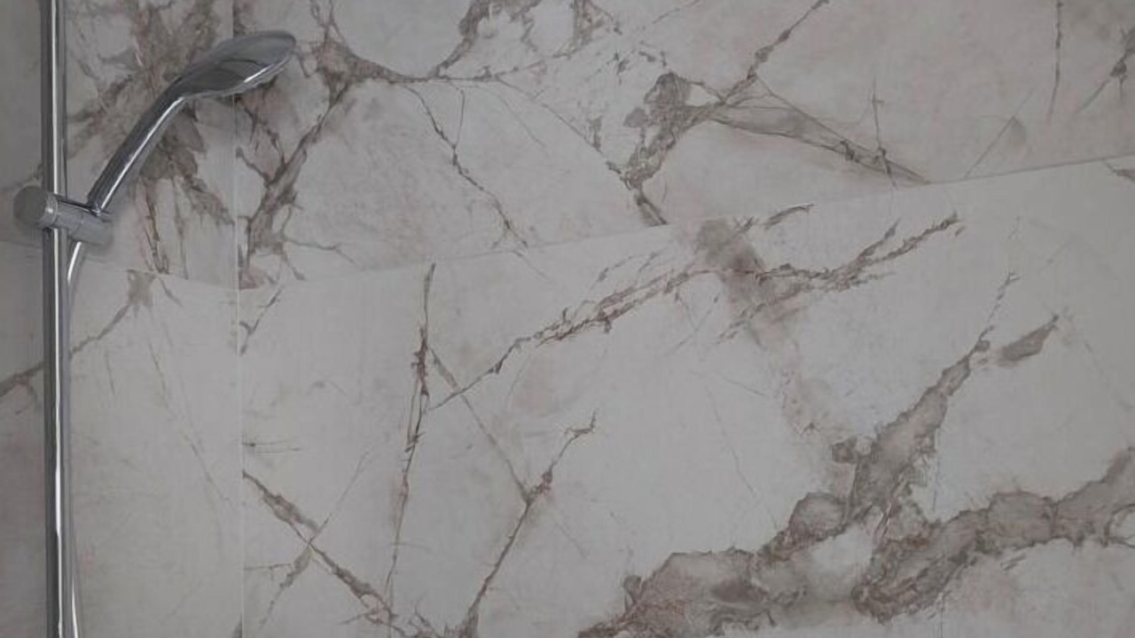 Photo of Bathroom in Condrieu