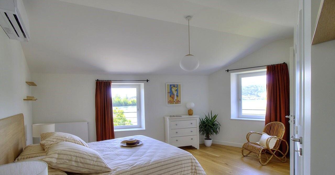 Photo of Bedroom in Condrieu