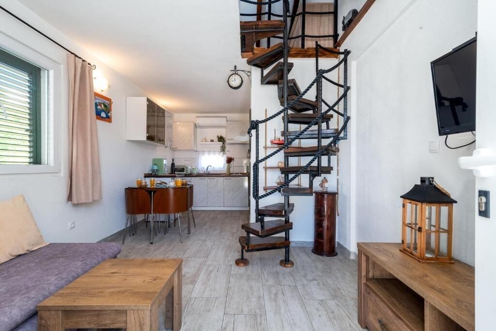 Photo of Livingroom in Businci