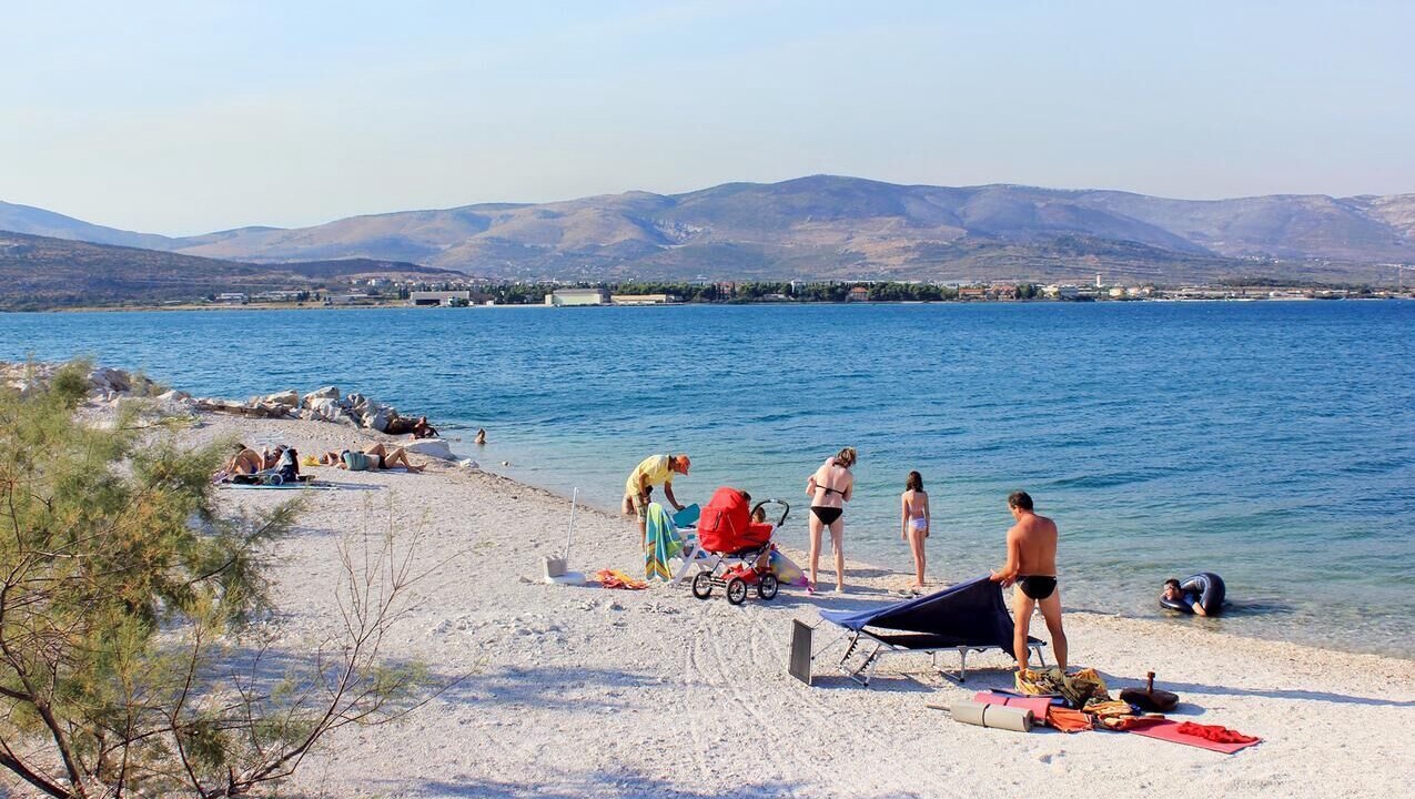 Photo of Others in Businci
