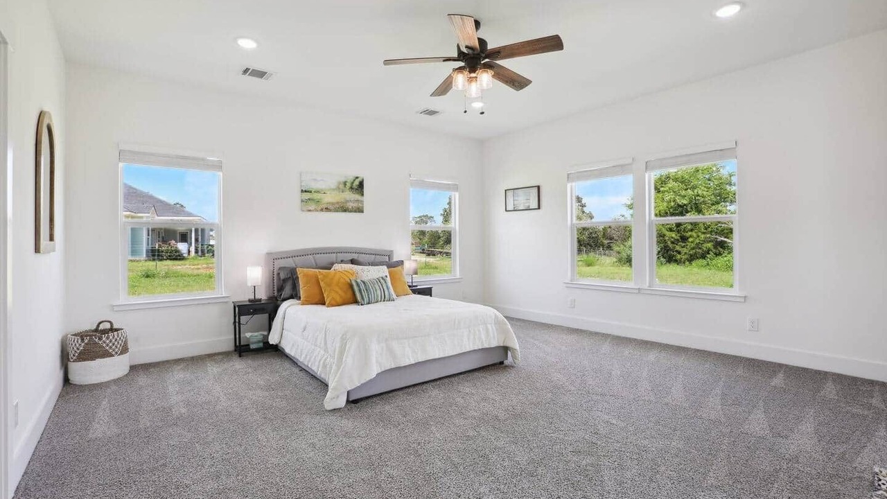 Photo of Bedroom in Paige