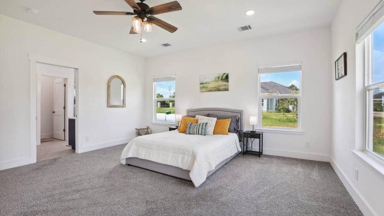 Photo of Bedroom in Paige