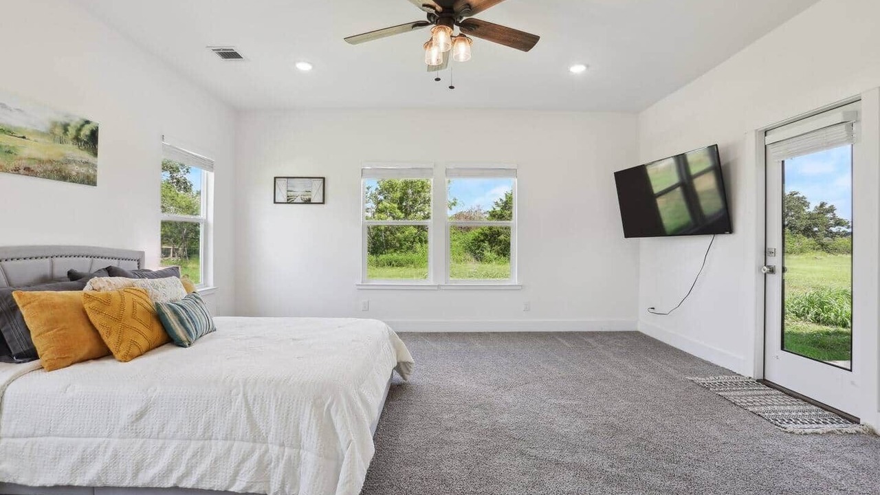 Photo of Bedroom in Paige