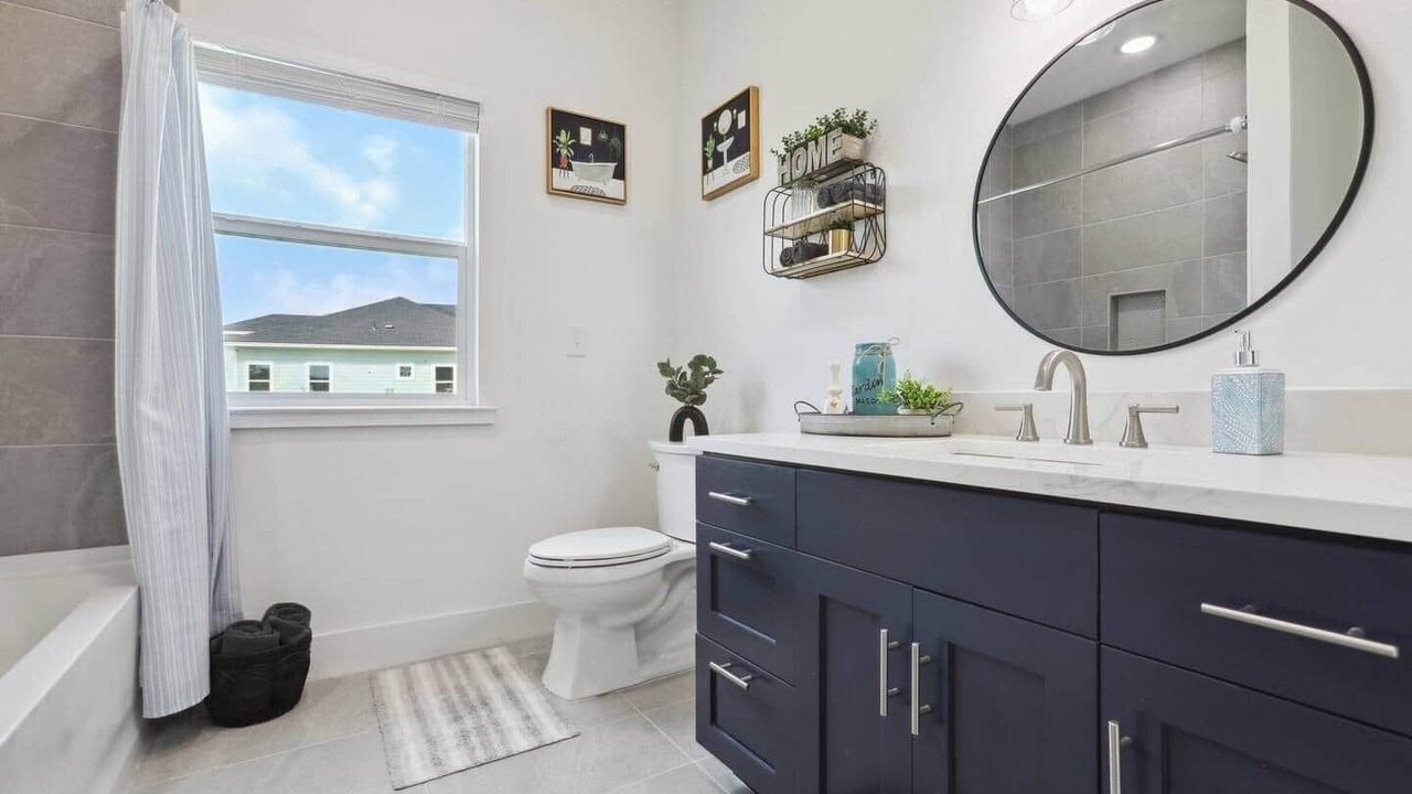 Photo of Bathroom in Paige