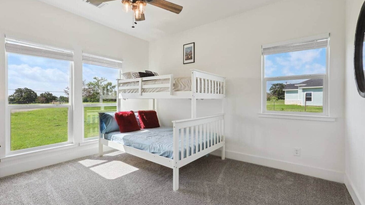 Photo of Bedroom in Paige