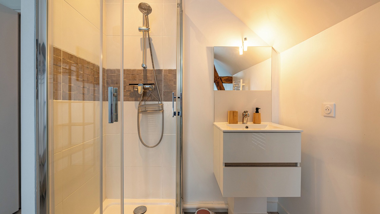 Photo of Bathroom in La Grande-Paroisse