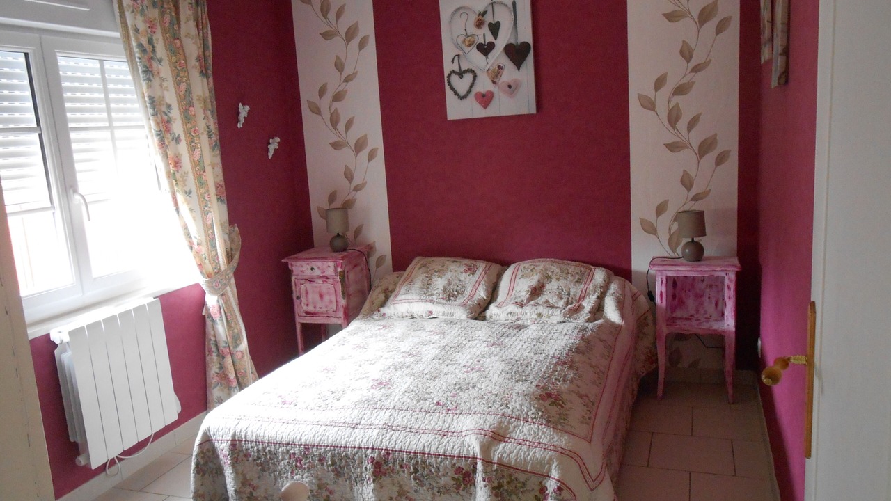 Photo of Bedroom in Seigy