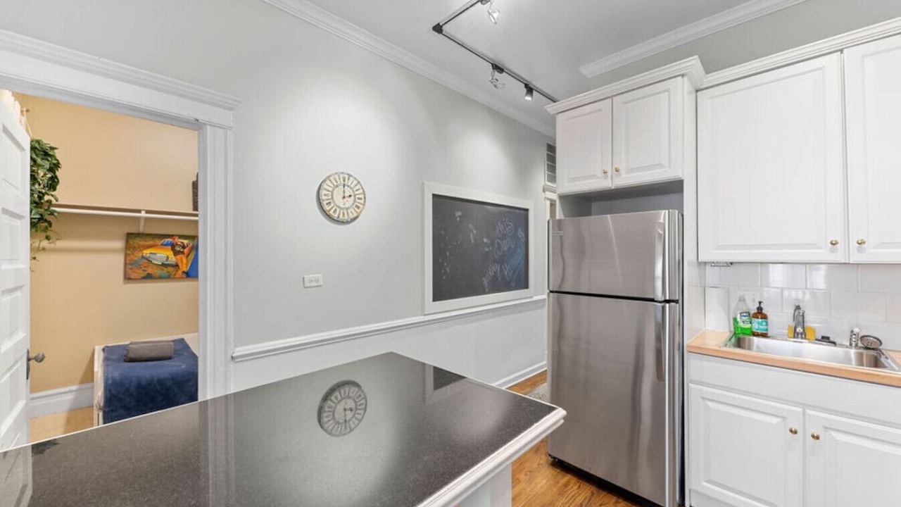 Photo of Kitchen in Near North Side