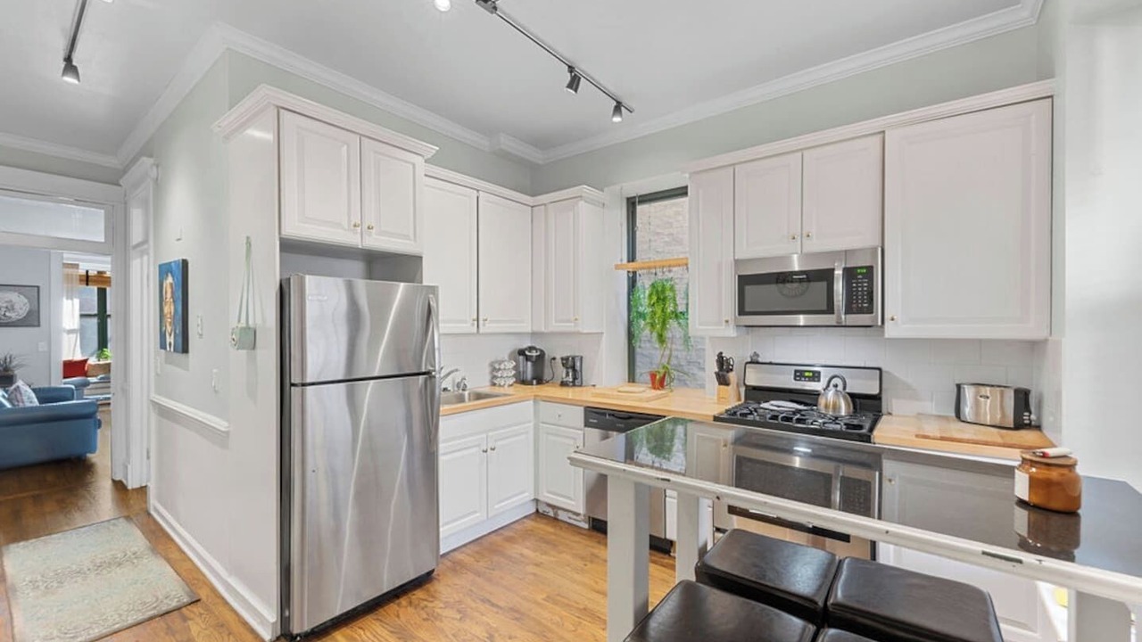 Photo of Kitchen in Near North Side