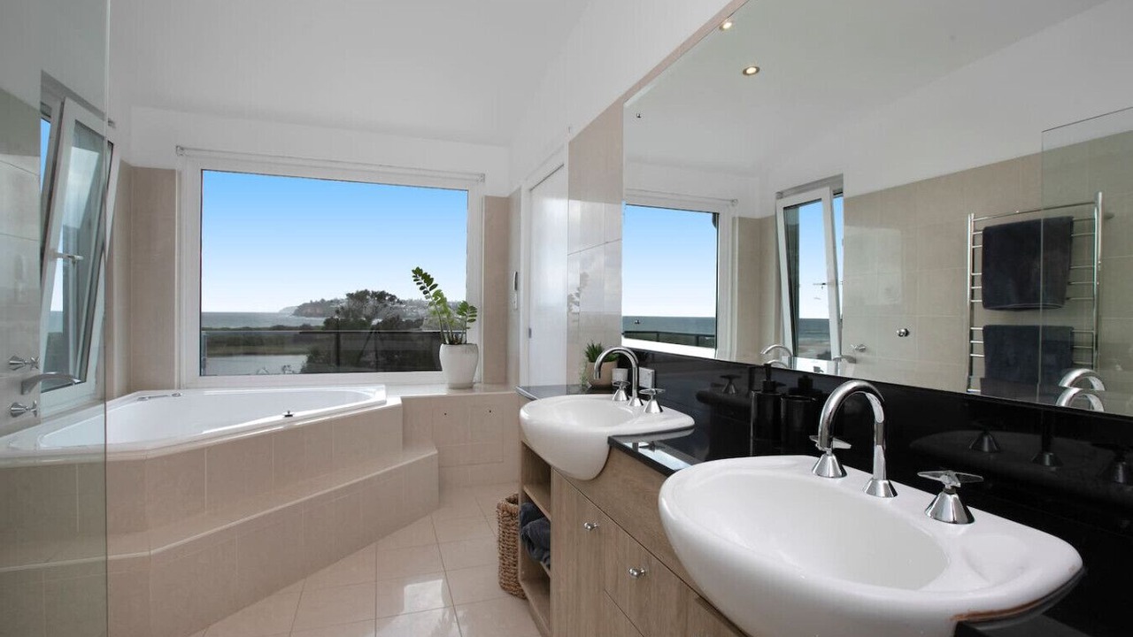 Photo of Bathroom in Collaroy