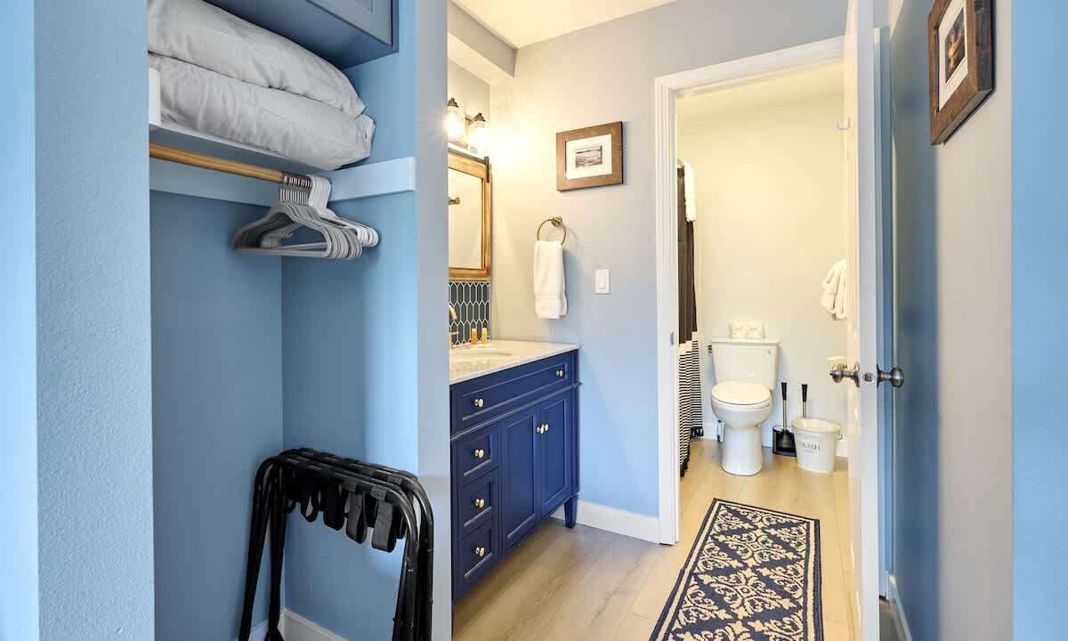 Photo of Bathroom in Lincoln City