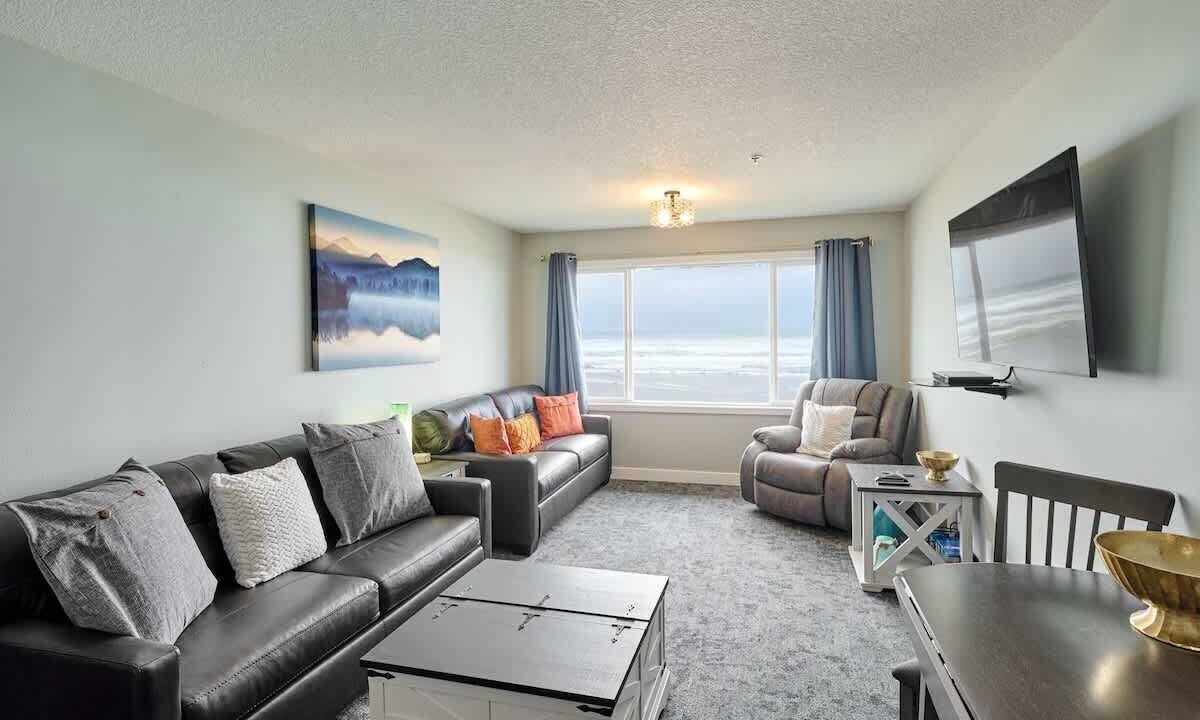 Photo of Others in Lincoln City