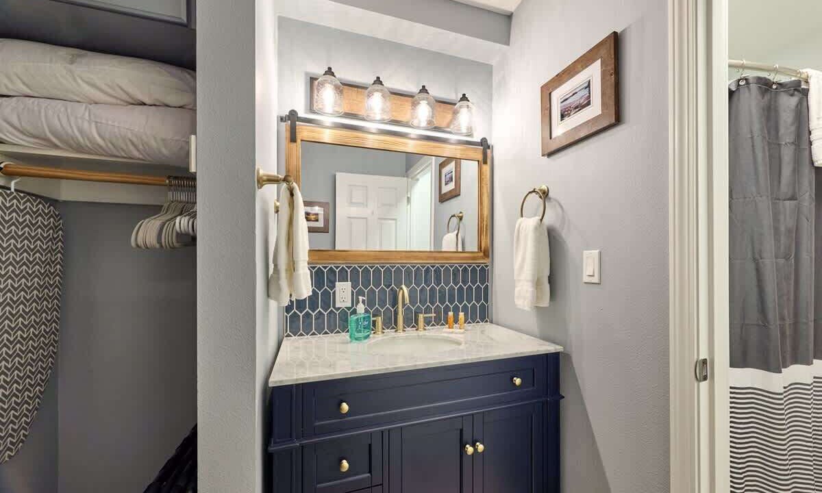 Photo of Bathroom in Lincoln City