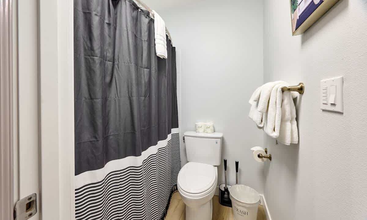 Photo of Bathroom in Lincoln City