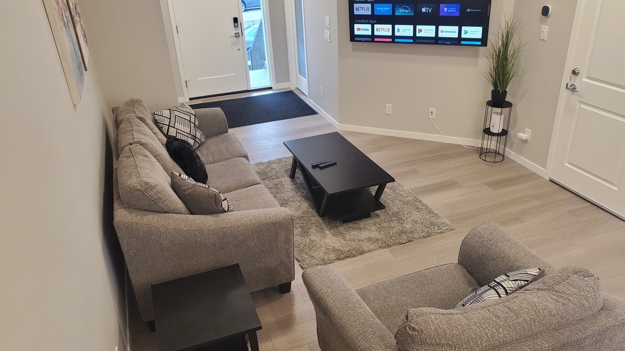 Photo of Livingroom in Southeast Calgary