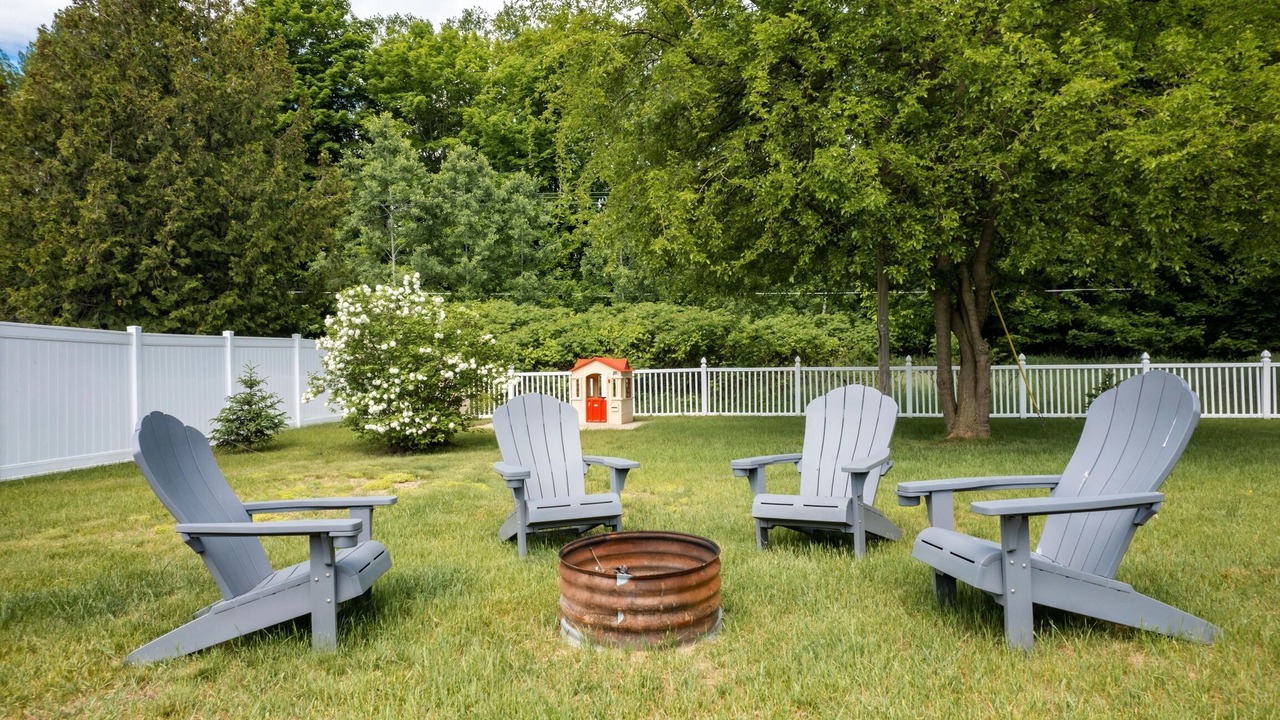 Photo of Outdoor in Suttons Bay