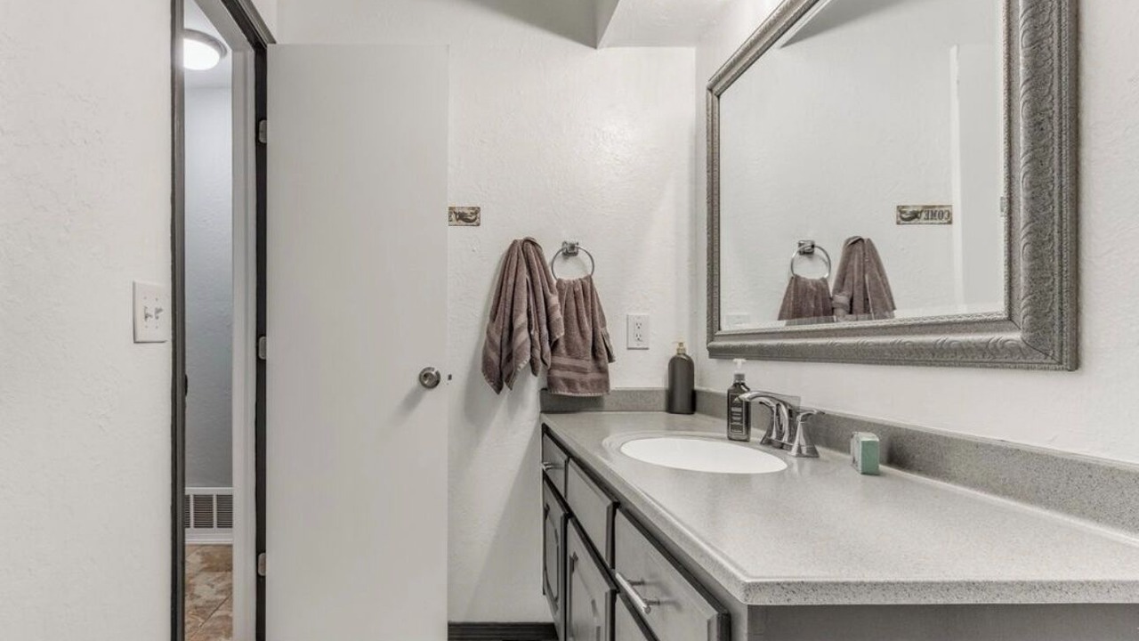 Photo of Bathroom in South Oklahoma City