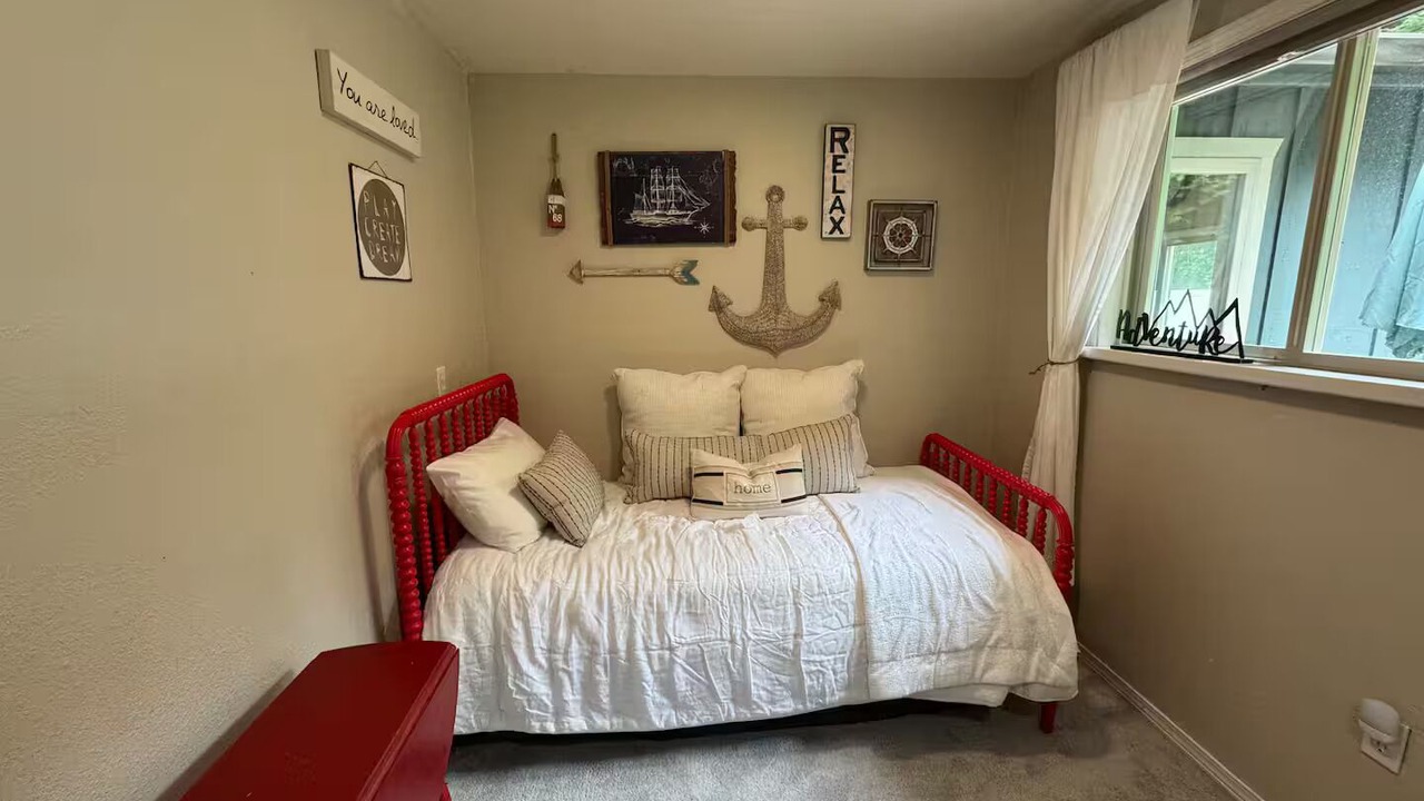 Photo of Bedroom in Bothell