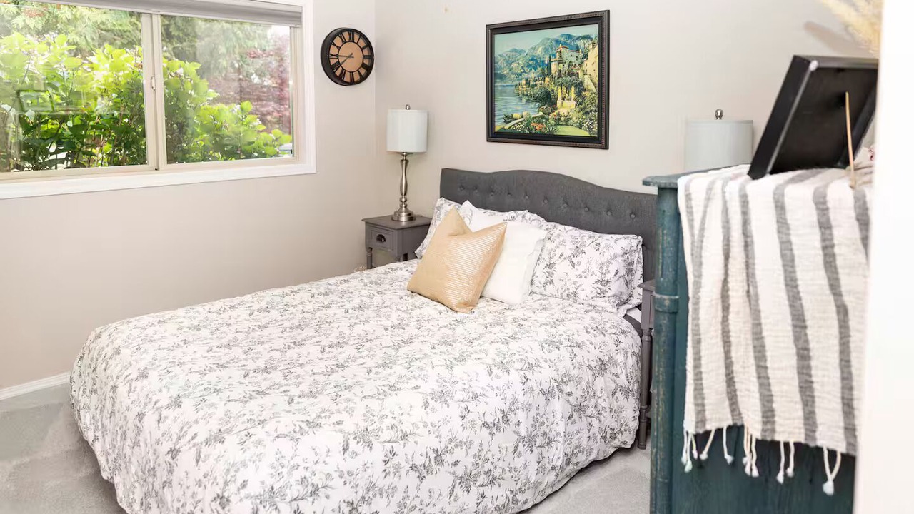 Photo of Bedroom in Bothell