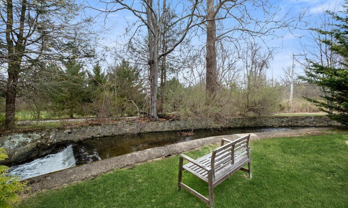 Photo of Others in Garrison