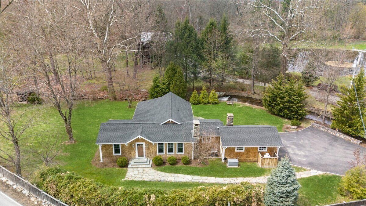 Photo of Others in Garrison