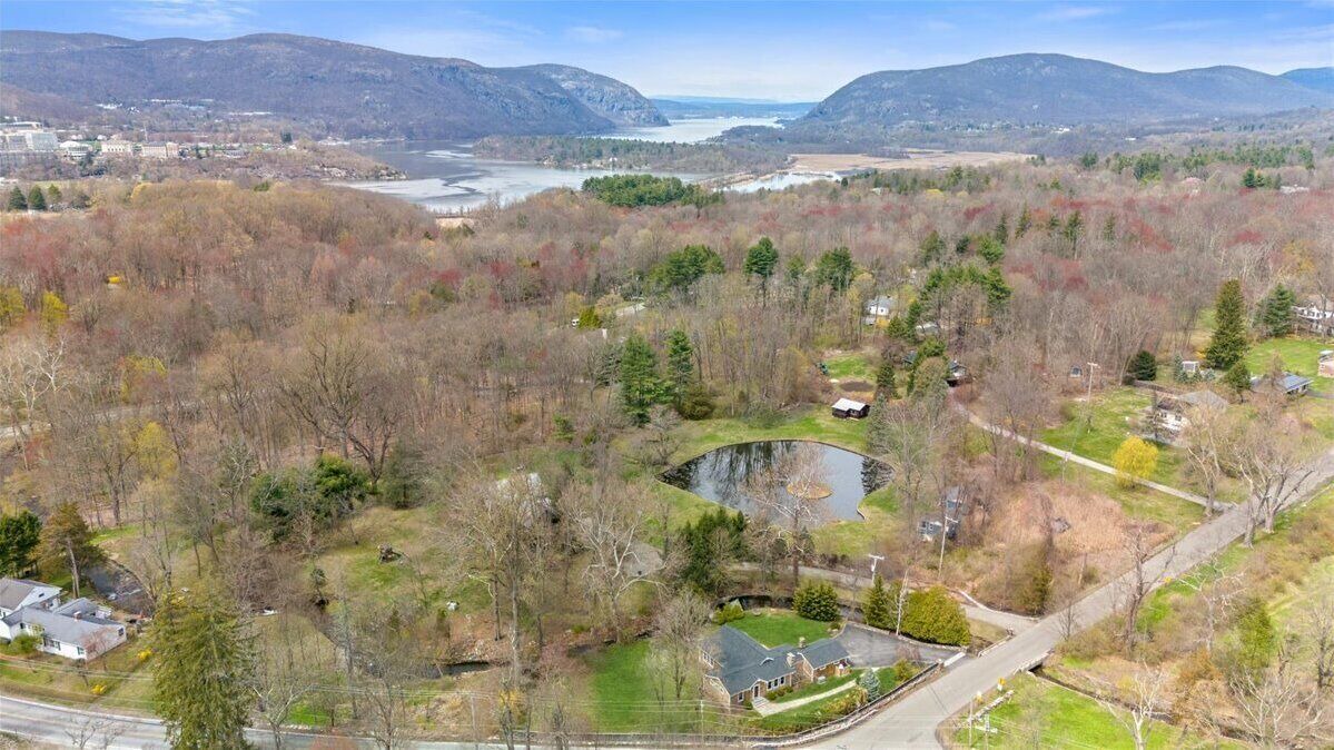 Photo of Others in Garrison