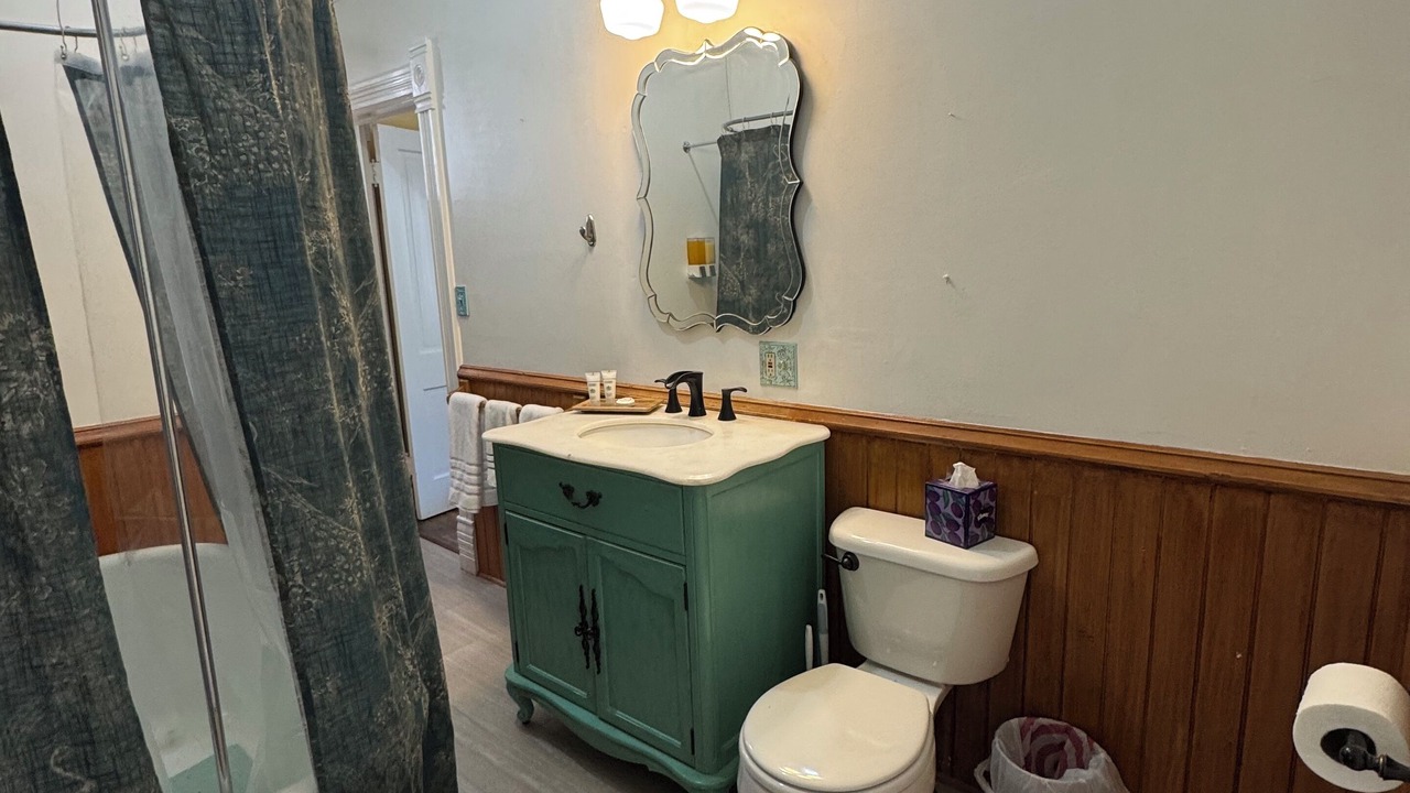 Photo of Bathroom in Cheyenne