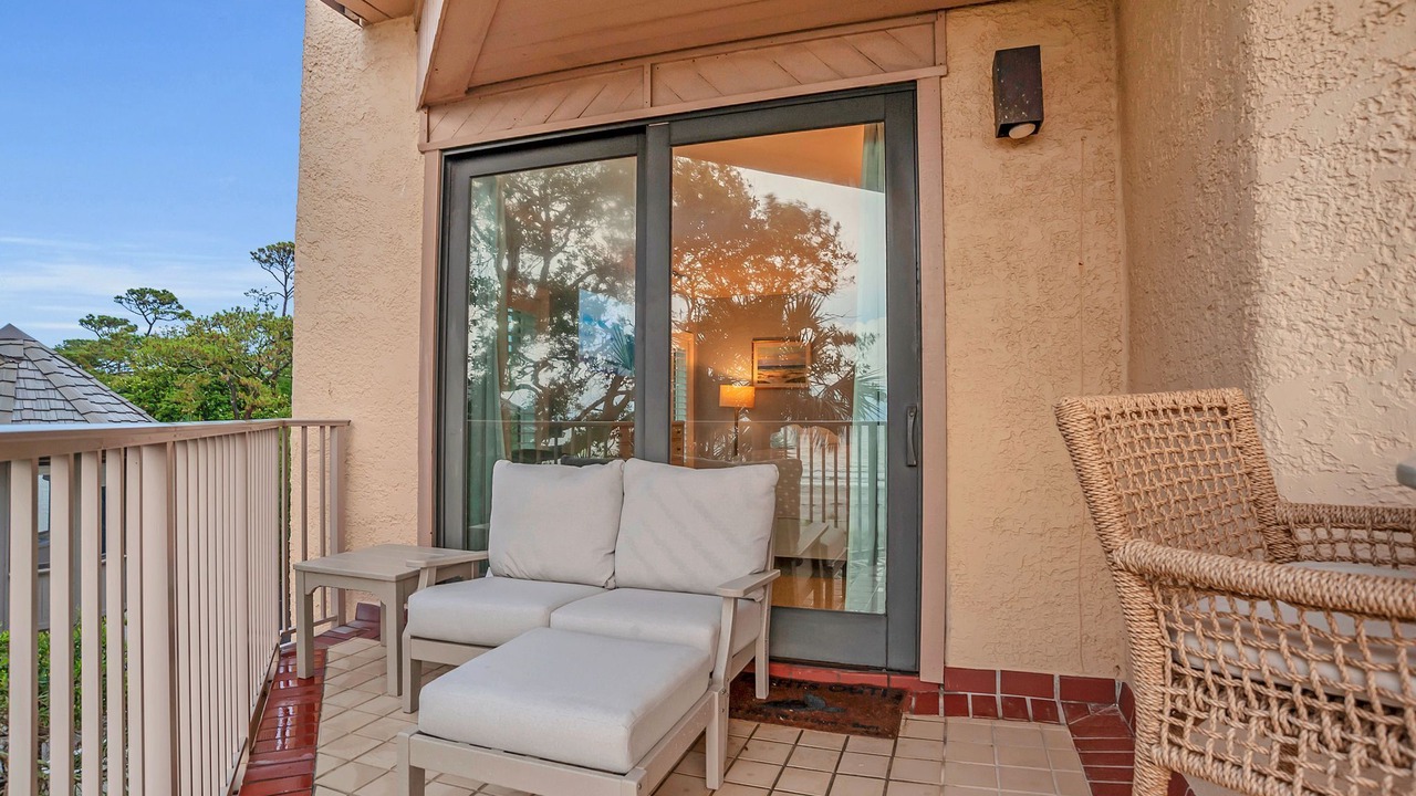 Photo of Patio Balcony in Beach Lagoon