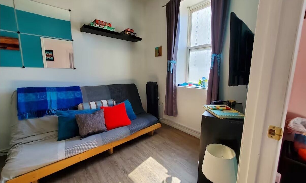 Photo of Livingroom in Downtown Winnipeg