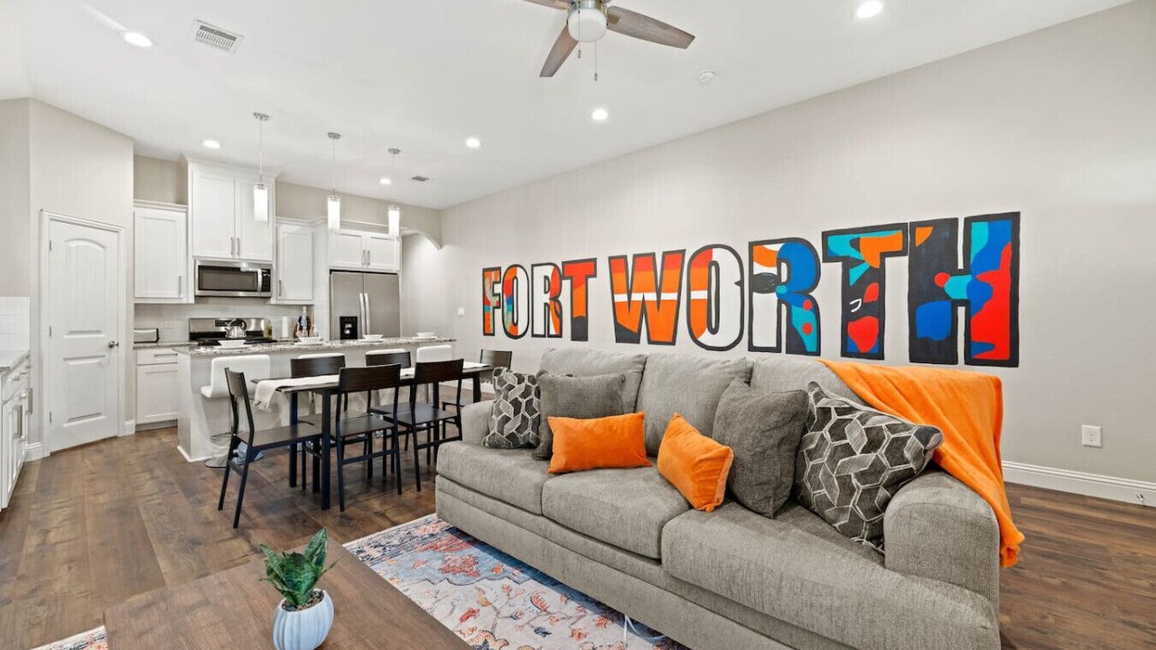 Photo of Livingroom in Fort Worth