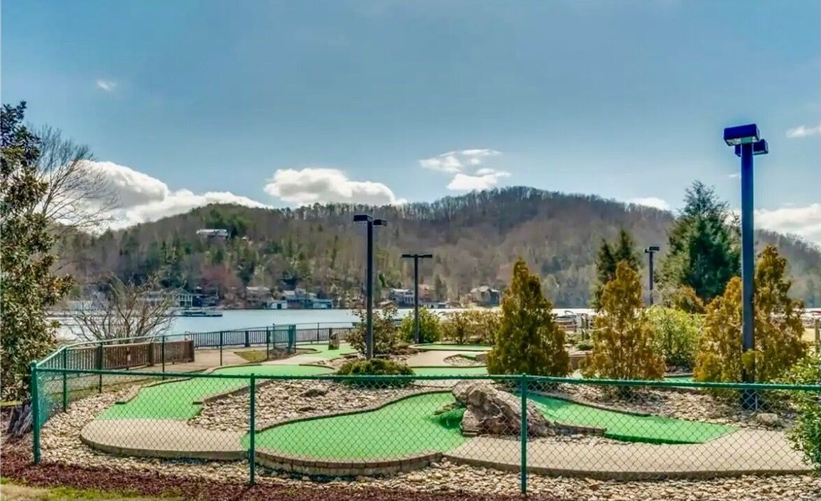 Photo of Others in Lake Lure