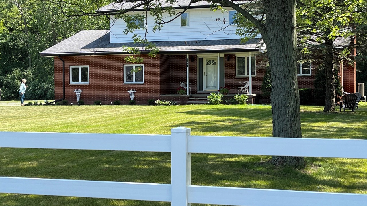 Photo of Outdoor in Bridgman