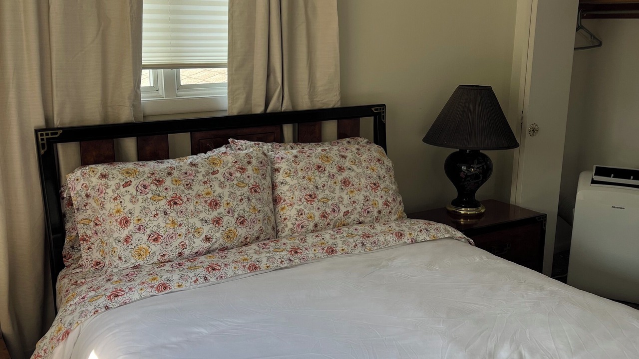 Photo of Bedroom in Bridgman