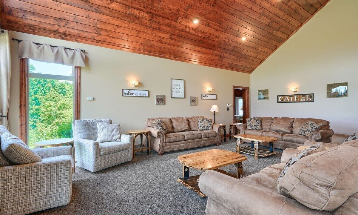 Photo of Livingroom in Rockbridge