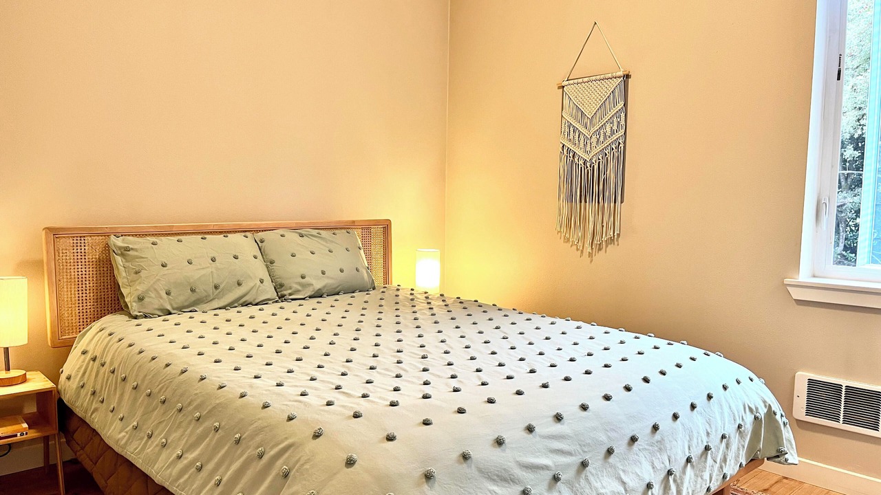 Photo of Bedroom in Lake Stevens