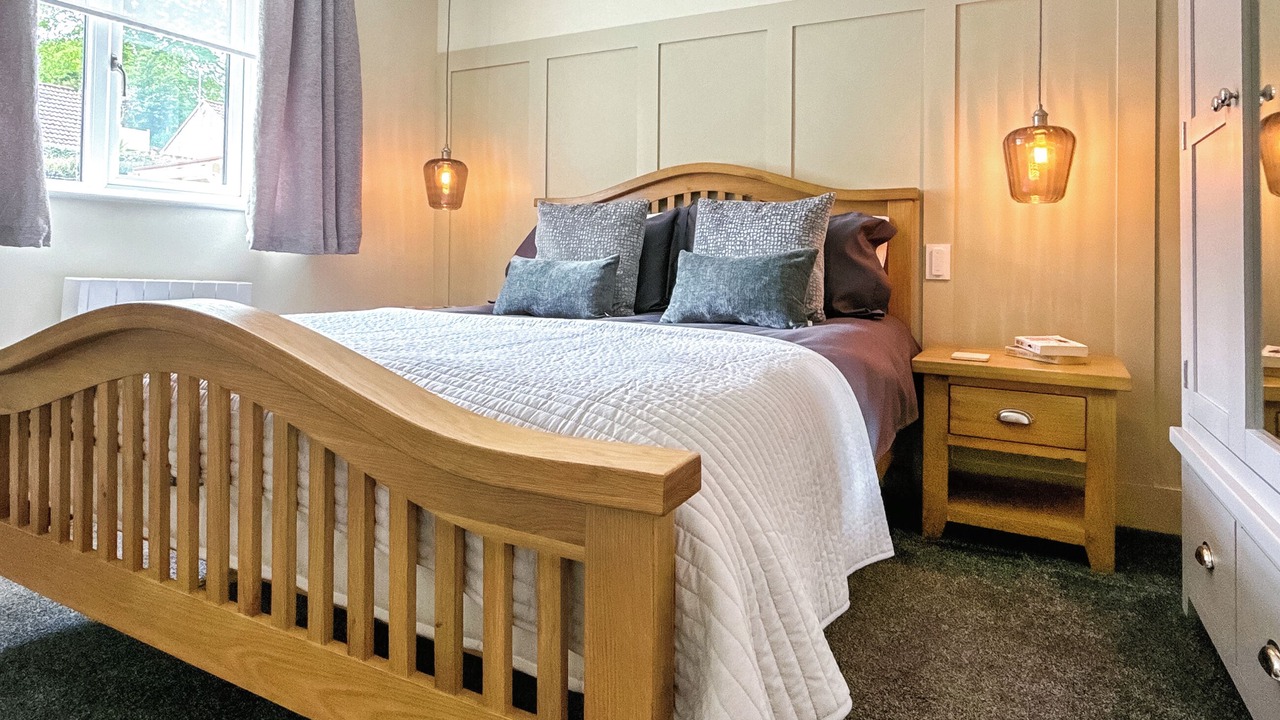 Photo of Others in Wadeford