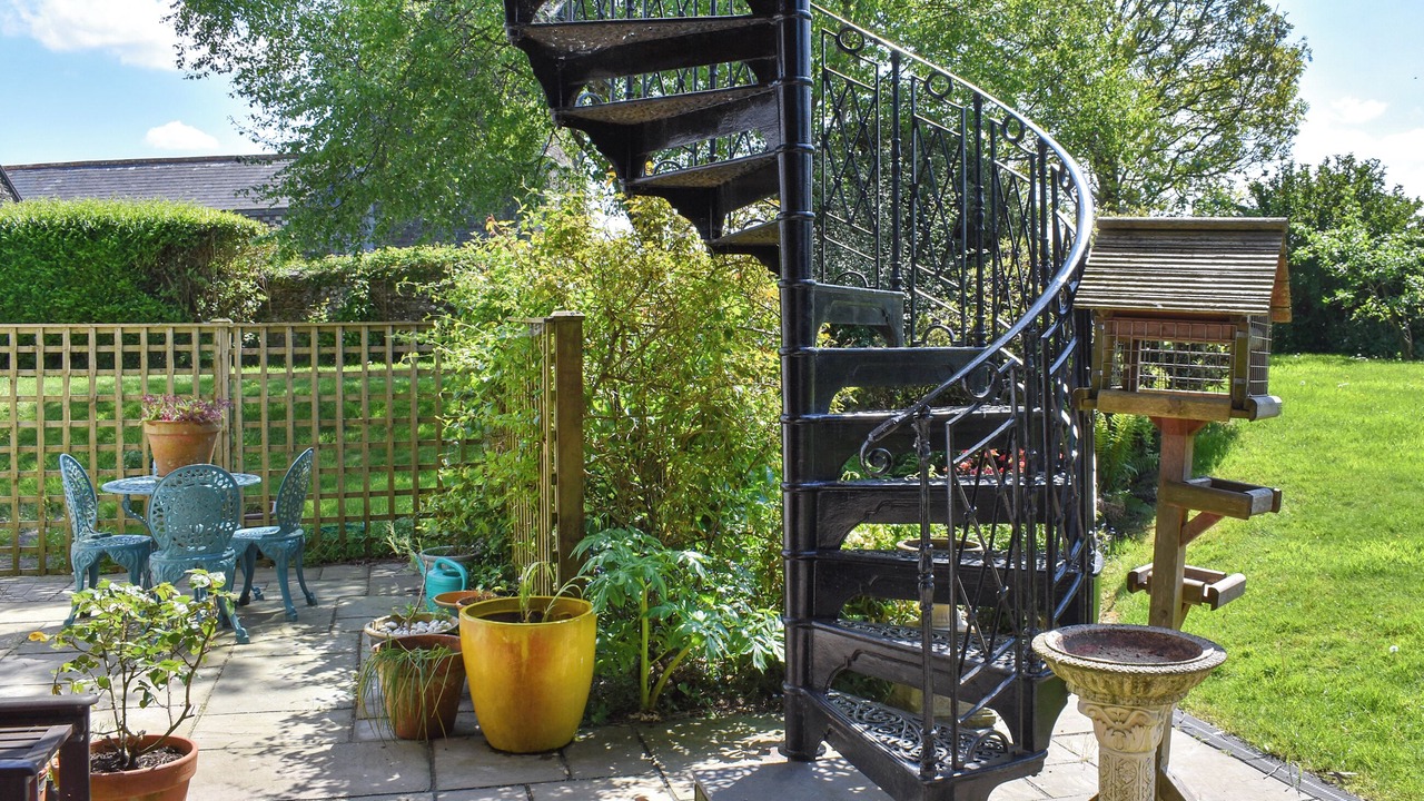 Photo of Outdoor in Parkham